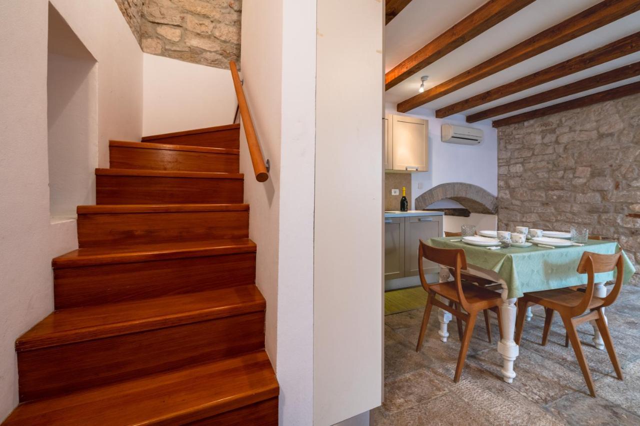 Apartment Blue Bay Free Parking Rovinj Exterior photo